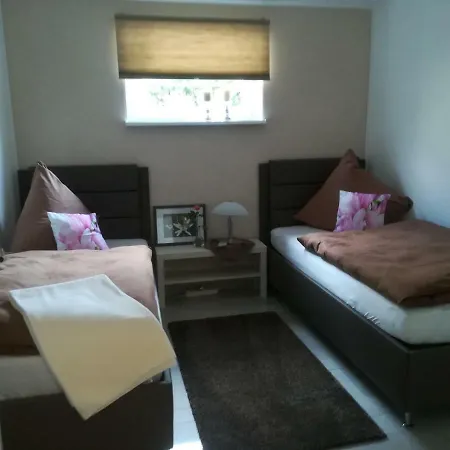 Christina Appartement *